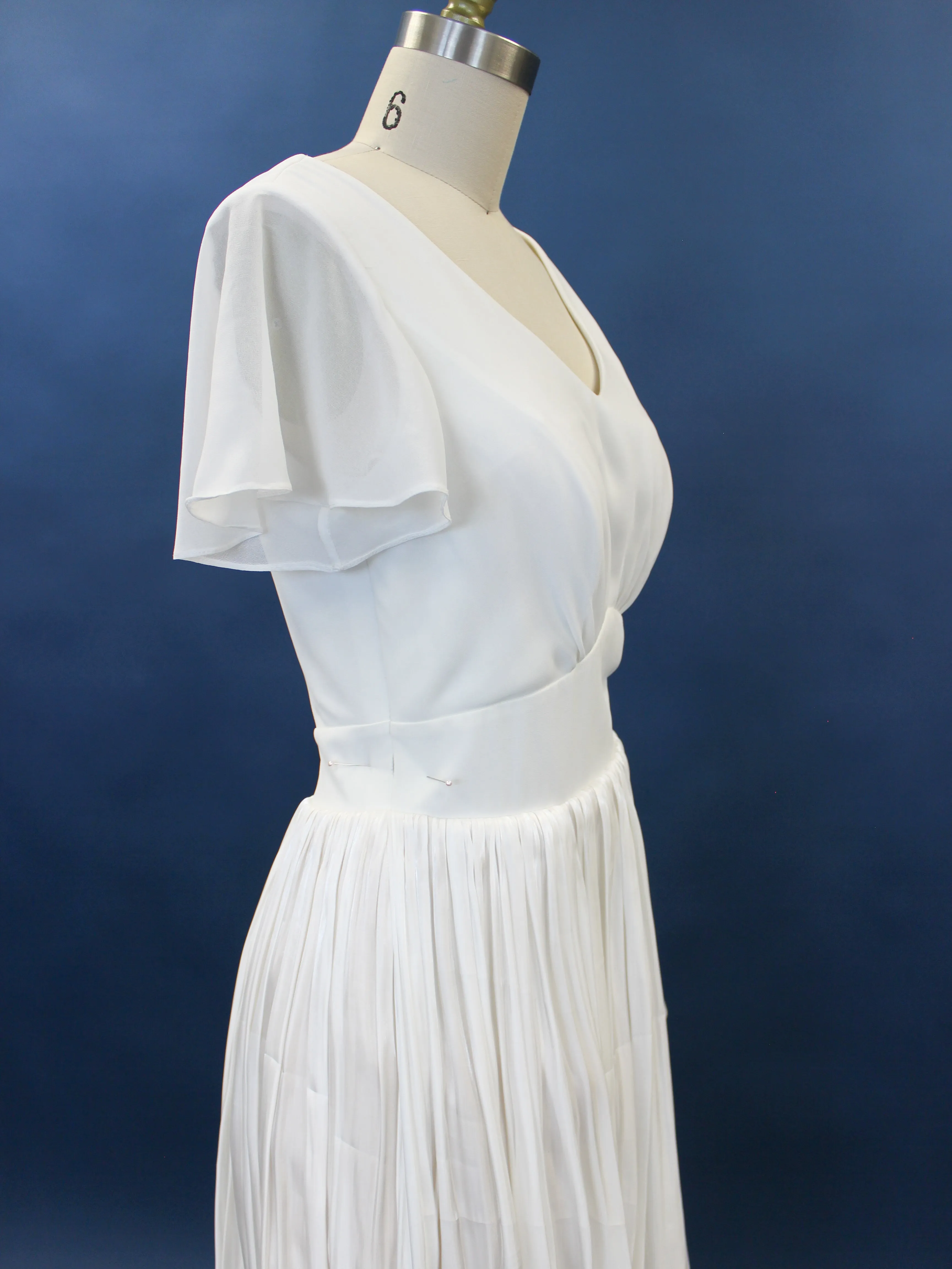 B / Chic Nostalgia Opal Size 10