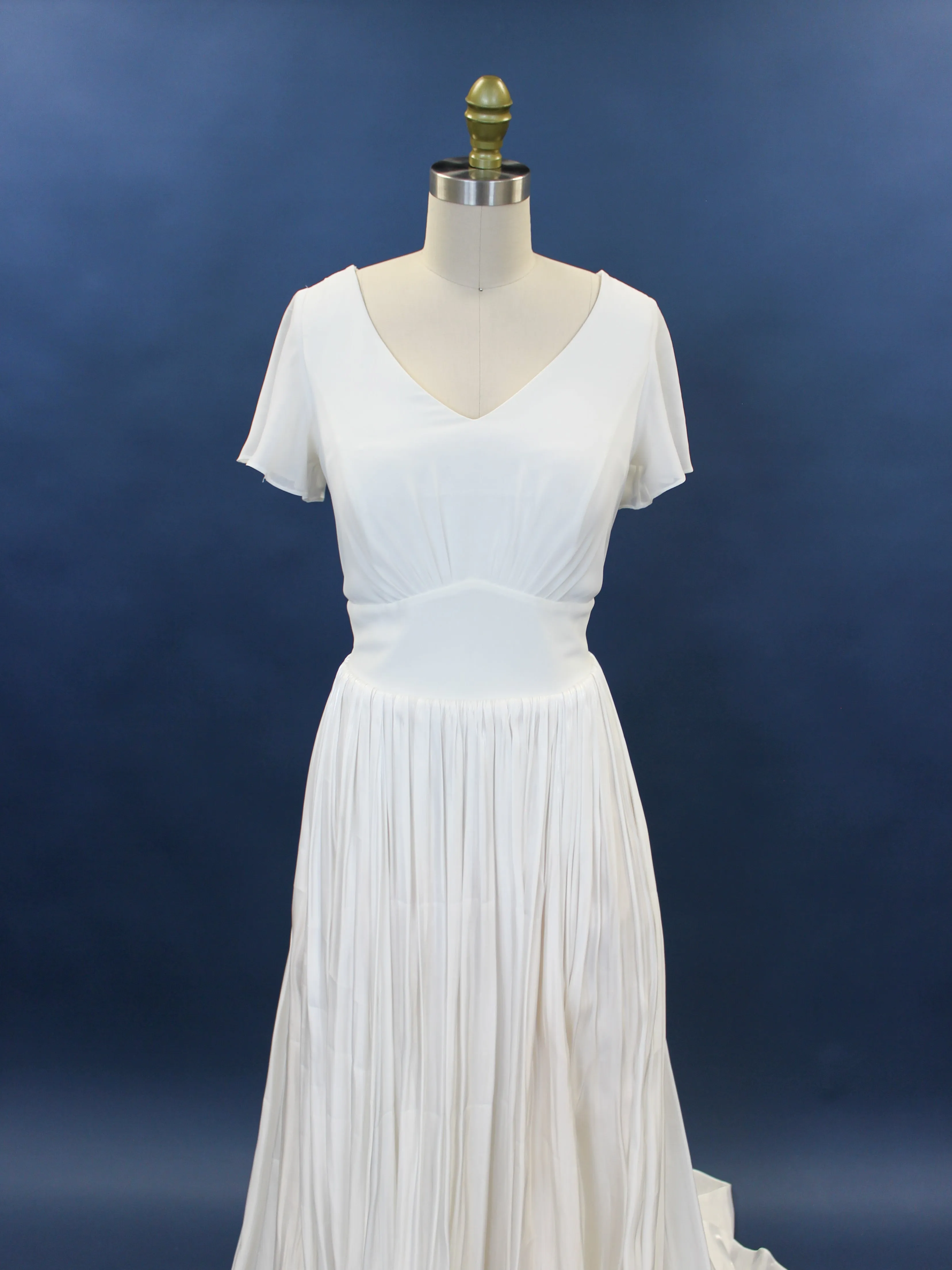 B / Chic Nostalgia Opal Size 10