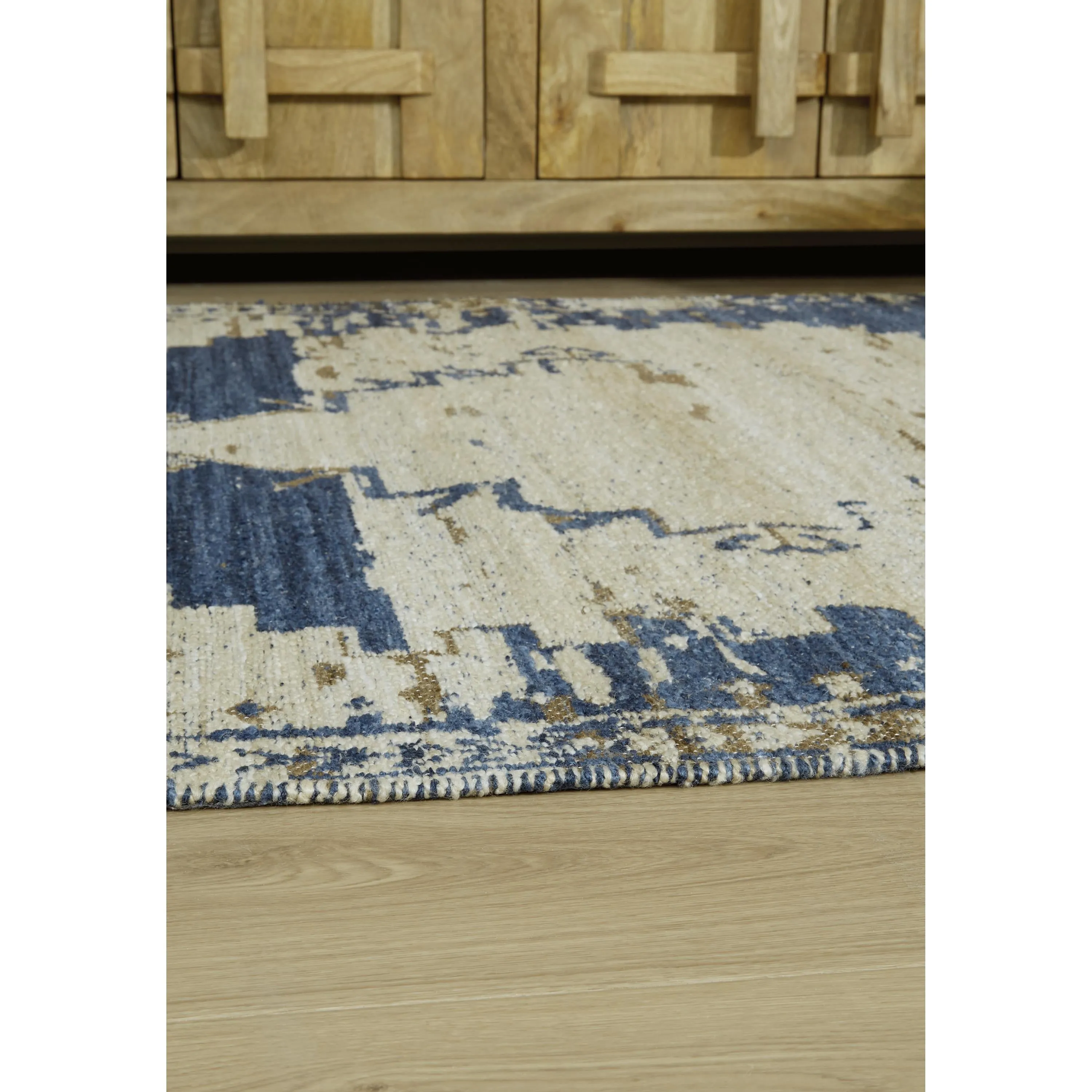 Signature Design by Ashley Rugs Rugs R407130