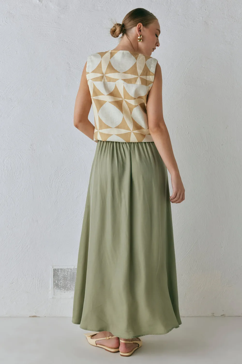 Solara Midi Skirt Sage